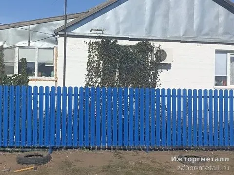 Декоративный заборчик на участке, фото покупателя