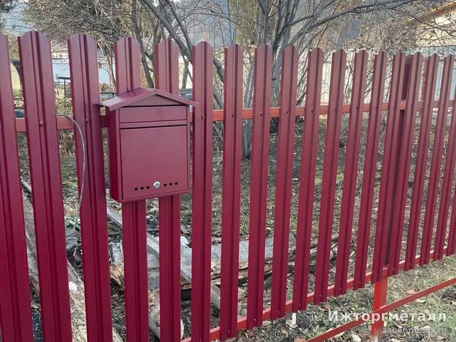 Декоративный заборчик на участке, фото покупателя